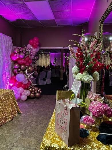 Micka's Pretty in Pink Glam: Pretty in Pink Glam. Bat Mitzvah at South Charlotte Banquet Center, planned by Razzle Dazzle Event Planning, Charlotte NC. Photo 4 of 10.