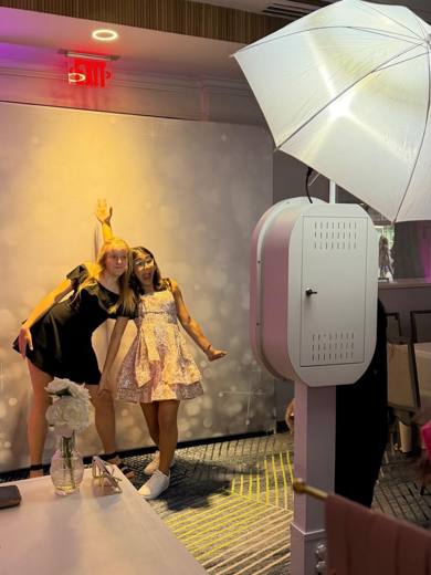 A Second Mitzvah, Even Happier: Planning a second celebration for a family who came back. Bat Mitzvah at Renaissance Charlotte SouthPark, planned by Razzle Dazzle Event Planning, Charlotte NC. Photo 9 of 11.