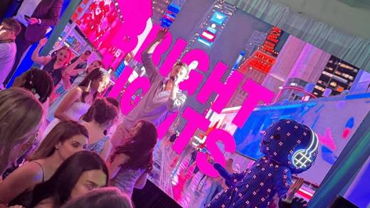 New York, New York: A Bat Mitzvah party where dreams are made of. Bat Mitzvah at Temple Beth El, Charlotte, planned by Razzle Dazzle Event Planning, Charlotte NC. Photo 3 of 10.